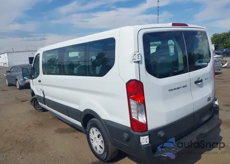 2015 Ford Transit-350 Xlt z USA, uszkodzony, nr VIN 1FBZX2ZM7FKA27346